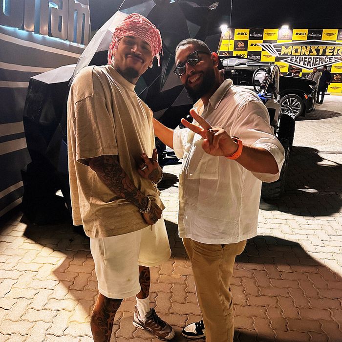 Encounter at a motorsport event